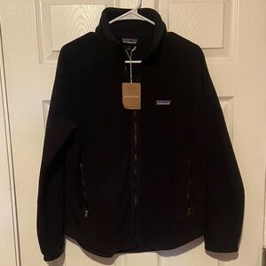 NWT Women's Patagonia full zip Midnight Black Fleece Jacket